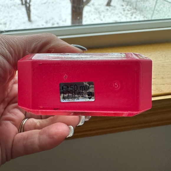 Tease Heartbreaker Victoria Secret Perfume 1.7 FL OZ - Picture 2 of 2